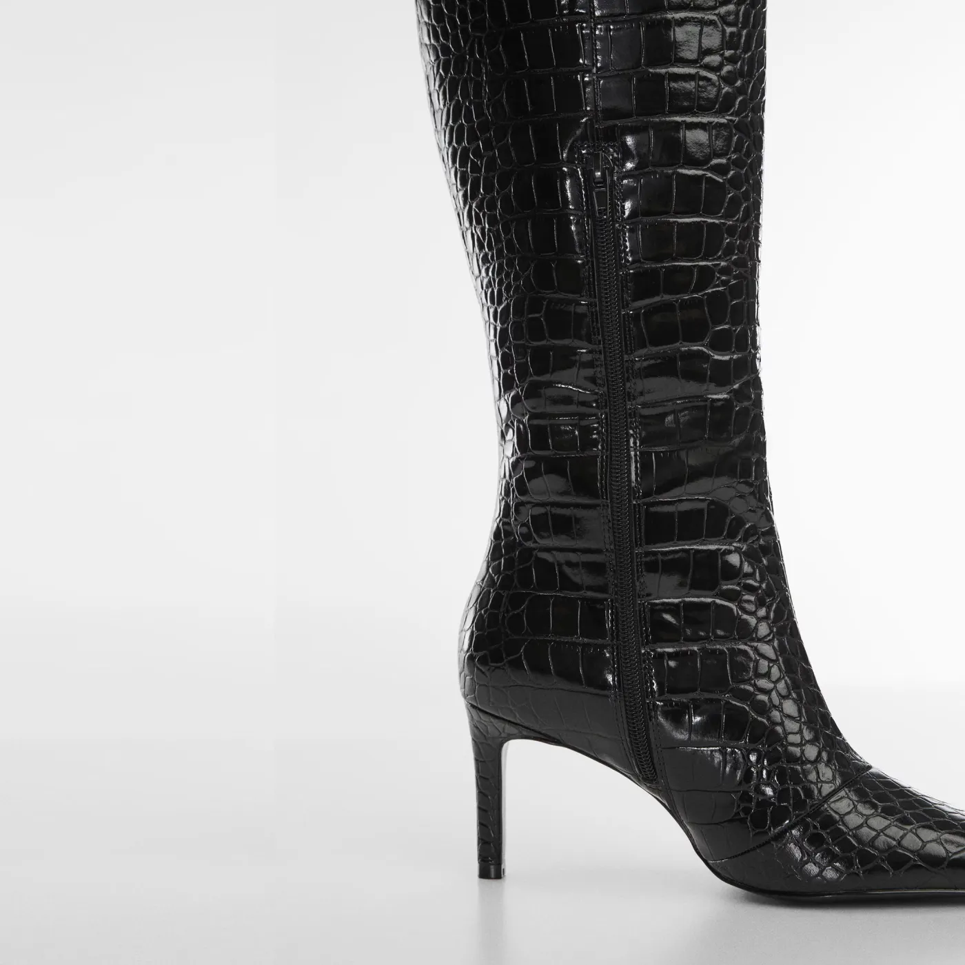 Black Croc-Effect Based Stiletto Boots - Image 5